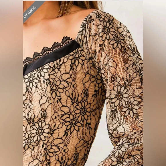 Willow Root‎ Cropped Lace Top Tan Size S New - Picture 5 of 11